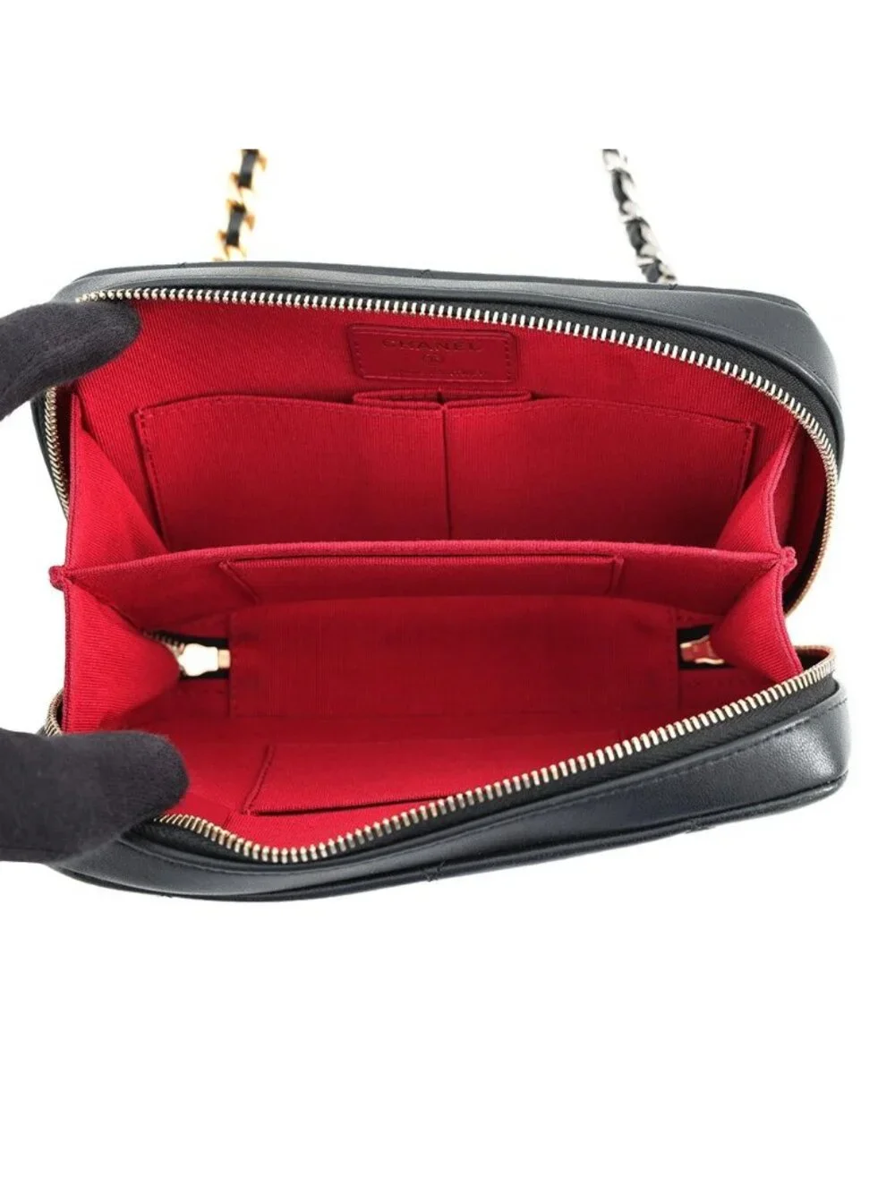 Chanel Chain Shoulder Bag 19 CC Logo Lambskin Black